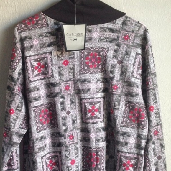 NWT City Elements by Lee Print L/S Top - Picture 3 of 4